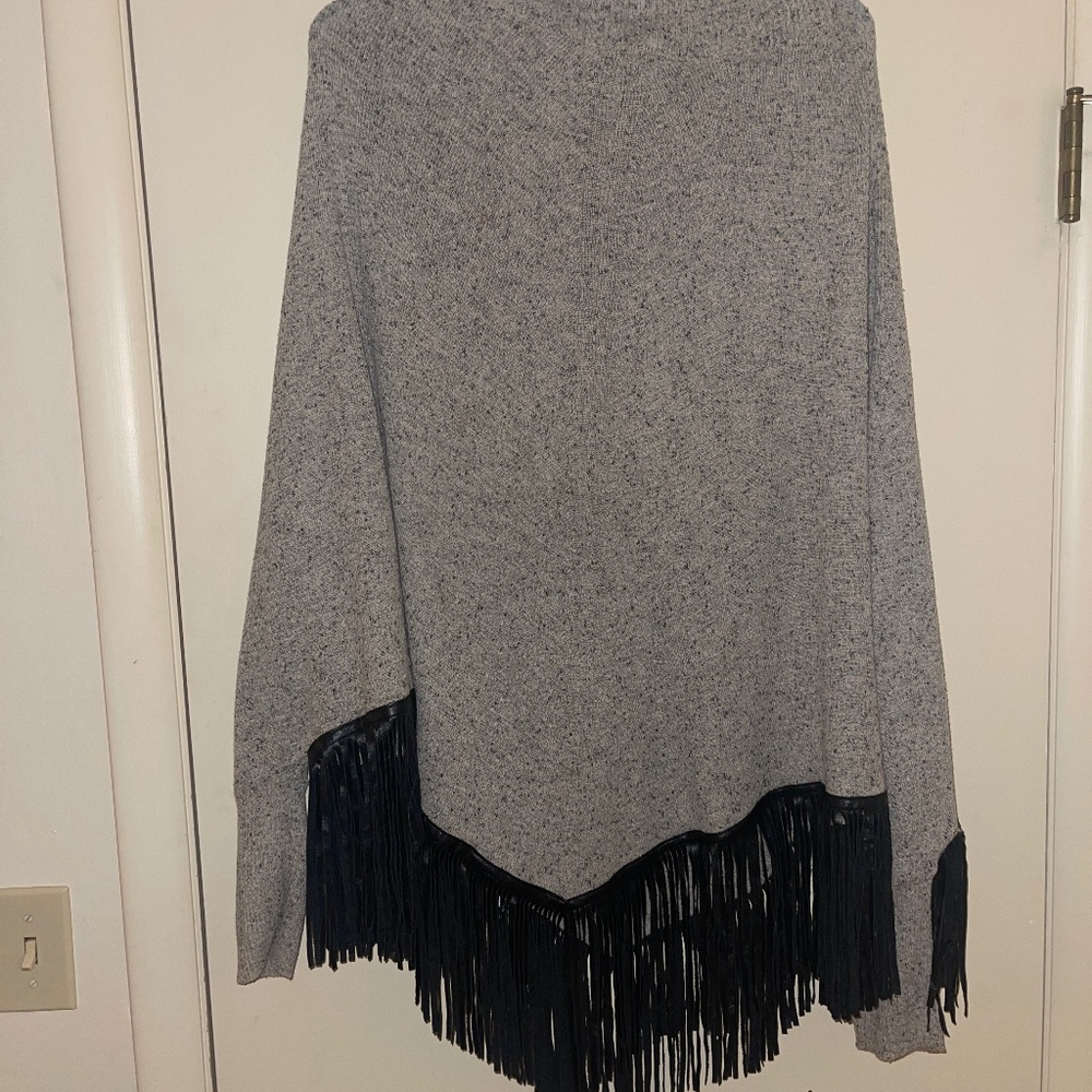 Zozo grey with black leather fringe poncho